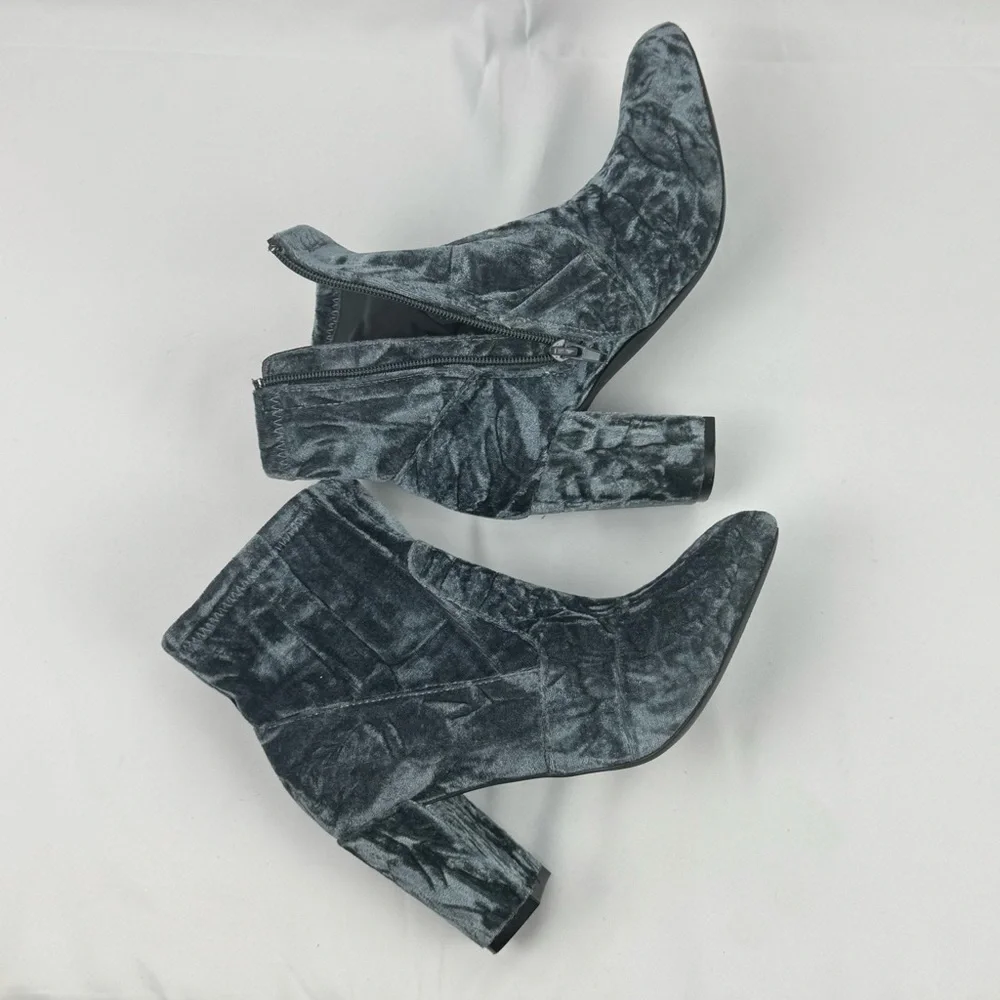 Steve Madden Gray Velvet Ankle Boots with Block Heel - Picture 11 of 12
